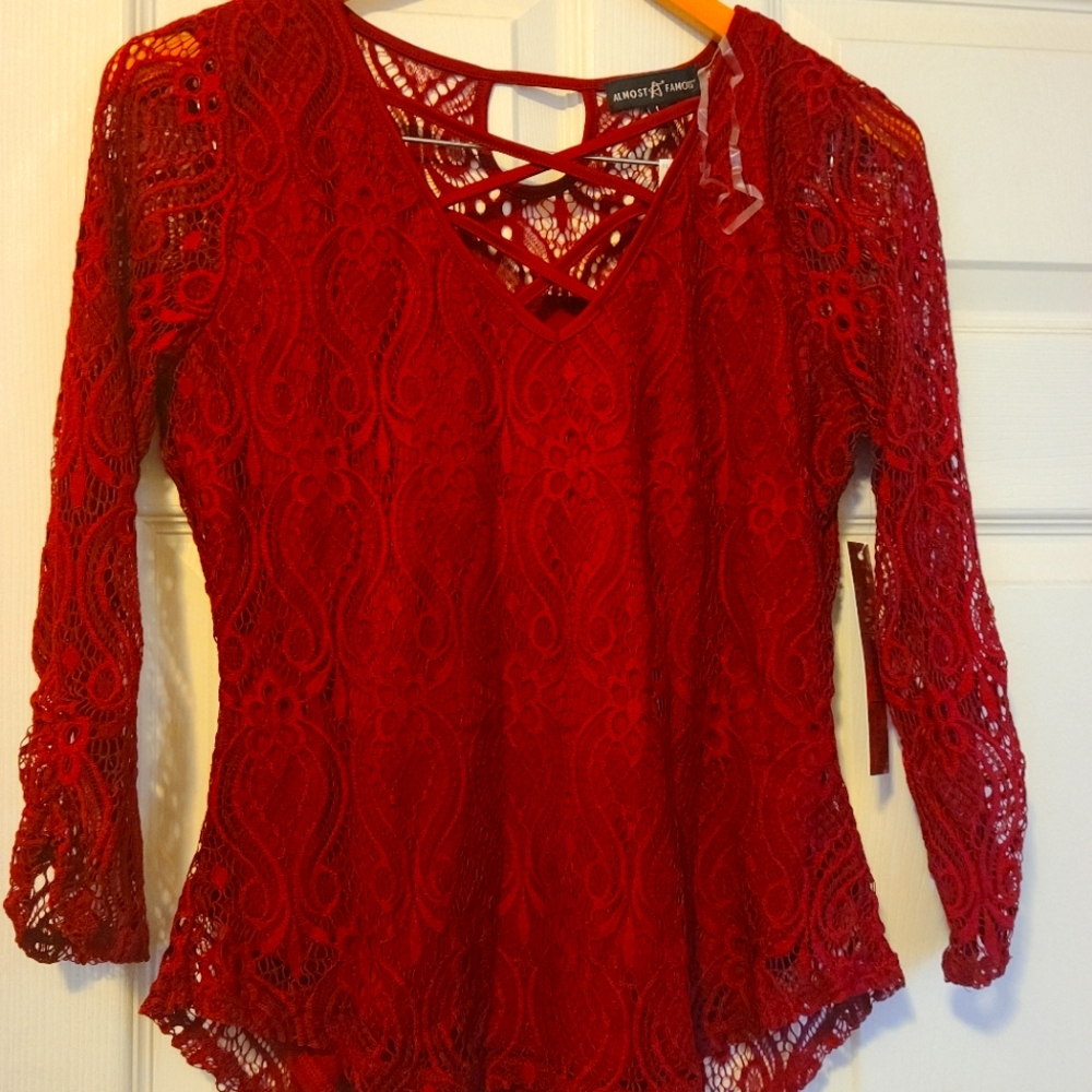 2//$10 NWT Red Lace Top